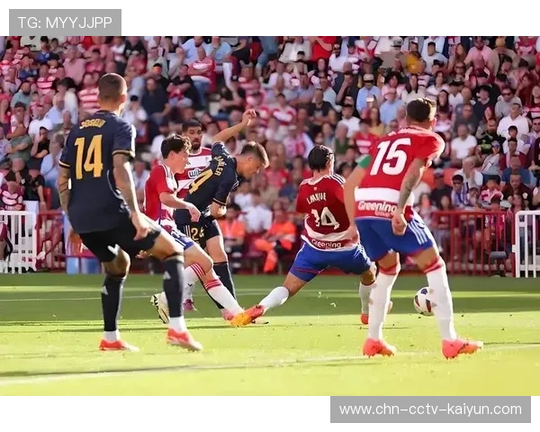 球队防守稳固,场均失分控制出色展现整体实力 球队防守稳固,场均失分控制出色展现整体实力